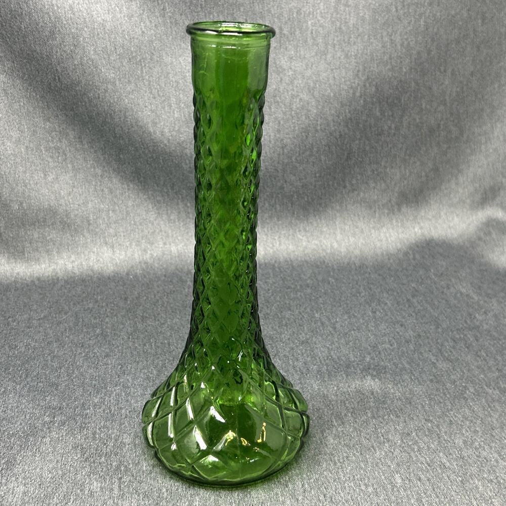 Vintage Hoosier Glass Emerald Green Bud Vase Quilted Diamond Pattern 9 Inch 4096
